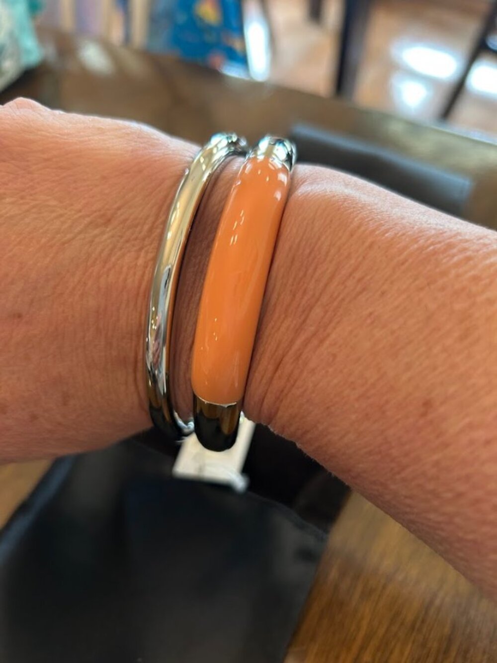 NWT Calvin Klein Silver & Peach Bangle Bracelet | Luxury Jewelry with Box & Pouc - Picture 3 of 7
